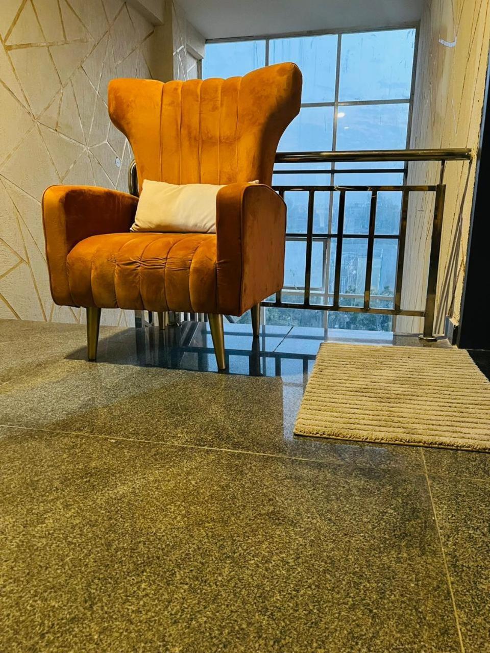 Hotel Riverb New Delhi Eksteriør billede
